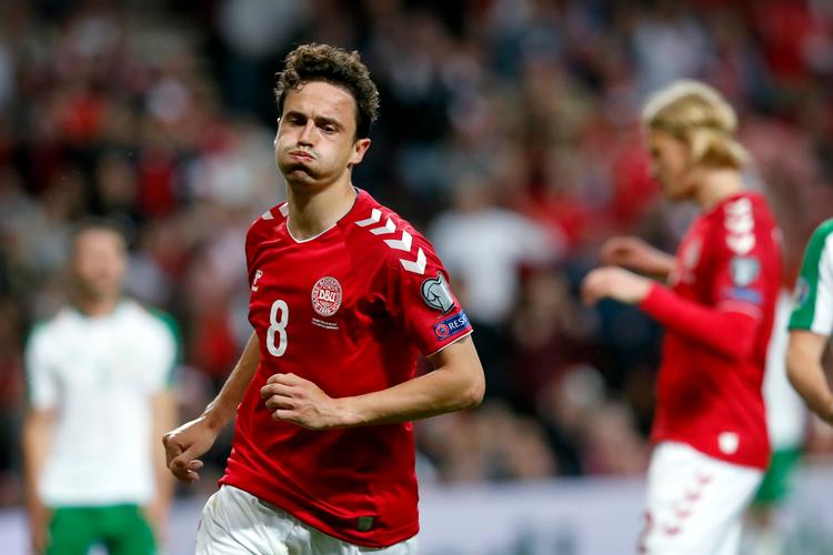 Danmarks Thomas Delaney efter en misset chance.
   Foto: Jens Dresling/POLFOTO