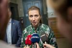 
    Mette Frederiksen er overbevist om, at man kan finde en farbar vej.
»Vi har haft tre gode dage, og der er utrolig meget, vi er enige om. Nu skal vi vise danskerne, at vi kan finansiere de ting også. (Foto: THOMAS SJØRUP/Ritzau Scanpix)
   Foto: Thomas Sjørup/Ritzau Scanpix