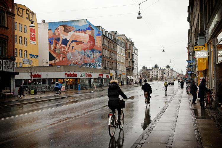 Den cyklende københavner har prydet gavlen siden 1993. Foto: Jens Dresling/POLFOTO