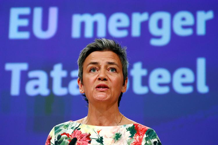 Margrethe Vestager siger, at en sammenlægning ville mindske konkurrencen og føre til højere priser. Foto: Francois Lenoir/Ritzau Scanpix
