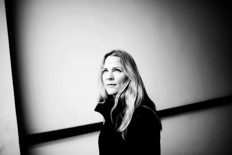 Den norske journalist og forfatter Åsne Seierstad kritiseres nu for at have krydset en etisk linje, da hun skrev bogen 'To søstre'. Foto: Miriam Dalsgaard/POLFOTO