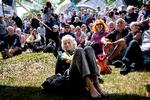 
 Folkemødet i Allinge ligner sig selv, men er i år tilsat det ekstra krydderi for deltagerne, at mødet finder sted midt i regeringsforhandlingerne.
 
   Foto: Finn Frandsen/POLFOTO