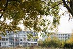 Gellerupparken.
Brabrand Boligforening har 80-100 restanter om måneden, og de får en klar melding, hvis ikke de betaler huslejen efter første rykker: Betal inden en given dato, eller flyt ud af lejemålet.
   Foto: Joachim Ladefoged/POLFOTO