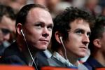 Chris Froome (t.v.) og Geraint Thomas fulgte opmærksomt med, da Tour de France-ruten sidste efterår præsenteredes. Nu er det kun sidstnævnte, der direkte får brug for informationerne. Foto: Gonzalo Fuentes/Ritzau Scanpix