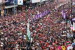 Søndag har store folkemængder igen samlet sig i bystaten Hong Kong for at udtrykke deres utilfredshed med ny lov. Foto: Tyrone Siu/Ritzau Scanpix