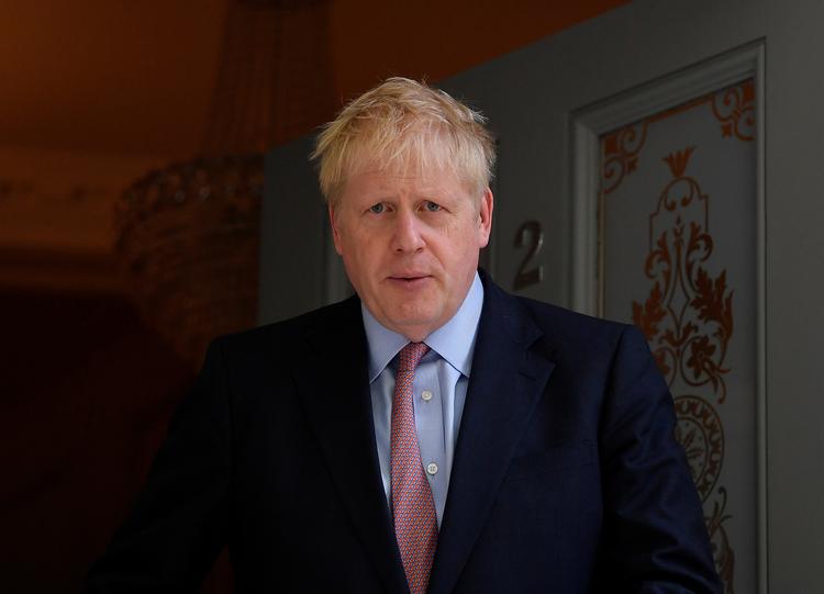 
    Boris Johnson får hug for ikke at deltage i debat med de øvrige kandidater til premierminister-posten. Foto: Toby Melville/Ritzau Scanpix