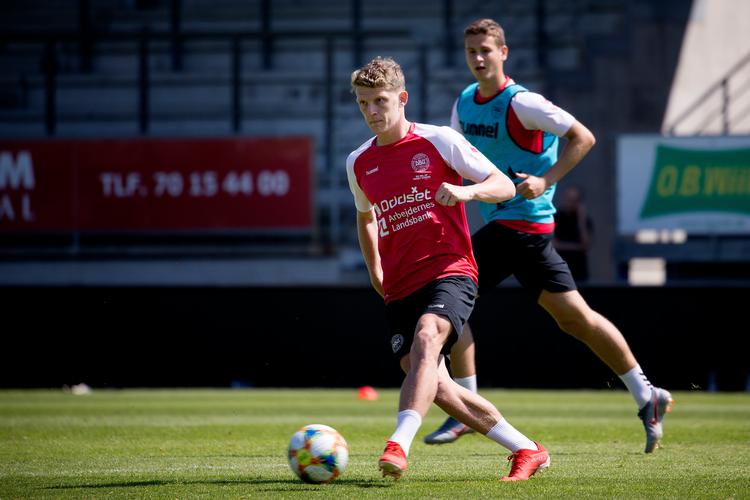 Jens Stage erkender, at hans væsentligste rolle ved EM formentlig er at sikre et højt niveau under træning. Foto: Thomas Borberg/POLFOTO