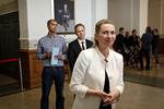 Efter en pause i forhandlingerne mandag fortsætter de i dag. Her ses Kongelig Undersøger, S-formand Mette Frederiksen, forud for forhandlinger i sidste uge.  Foto: Jens Dresling/POLFOTO