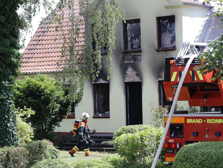 Det seneste af de tre drab, som politiet undersøger, fandt sted i søndags på denne landejendom på Slagelse Landevej. Foto: Presse-fotos.dk/Ritzau Scanpix