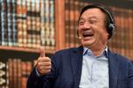 200 milliarder kroner forventer Huawei at miste i 2019 og 2020 som følge af Donald Trumps sanktioner. Blandt andet pga. en nedgang i deres salg af telefoner til udlandet på 60 procent.  Foto: Hector Retamal/Ritzau Scanpix