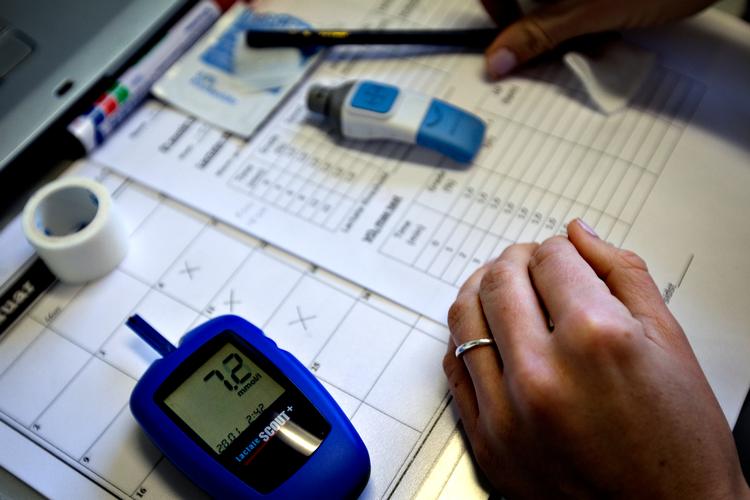 Hvis kliniske forsøg med ny medicin eller behandlinger kan foregå helt eller delvist online, kan det få flere patienter til at deltage. 
    
   Foto: Per Folkver/POLFOTO