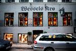 250 bodegaer i Storkøbenhavn er med til Nordens største turnering i sten-saks-papir denne sommer - blandt andet Wessels Kro i Sværtegade.
   Foto: Jakob Jørgensen/POLFOTO