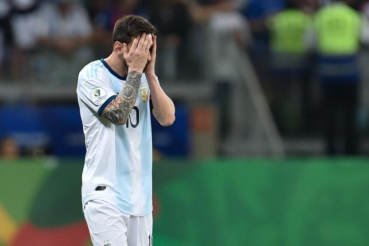 Med sin scoring på straffespark har Lionel Messi scoret 68 mål for Argentina, men det rakte kun til 1-1 mod Paraguay.
   Foto: Douglas Magno/Ritzau Scanpix