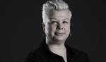 Ditte Wiese er en forfatter, der ikke holder igen. Hun buldrer ud ad ungdomslivets motorvej uden at se sig tilbage.  Foto: Thomas Sjørup (pr-foto)