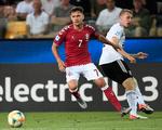 Mikkel Duelund har indtil videre fået mest EM-spilletid mod Tyskland, men lagde op til målet, der lukkede kampen mod Østrig.   Foto: Lars Poulsen/POLFOTO