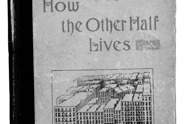 Bogen 'How the Other Half Lives' begyndte egentlig som en artikel, indtil Scribner's Books udgav den i 1890. Foto: Jacob A. Riis Museum