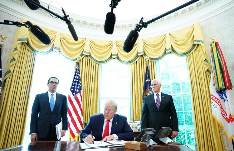 USA's præsident, Donald Trump, fotograferet i Det Hvide Hus i går, hvor han underskrevnye sanktioner mod Iran. Foto: Mandel Ngan/Ritzau Scanpix