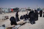 Al Hol-lejren i det nordlige Syrien hvor mere end 70.000 kvinder og børn sidder interneret. Lejren rummer forskellige sektioner, deriblandt sektion 5 hvor de mest radikaliserede kvinder sidder - I et særligt område kaldet annekset sidder kvinder med vestlig baggrund. Foto: Jan Grarup