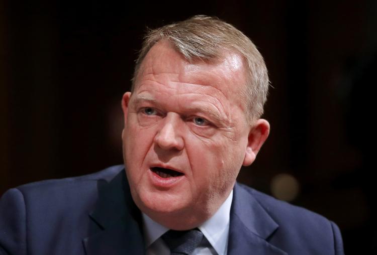 Fungerende statsminister
og kommende oppositionsleder, Lars Løkke Rasmussen, mener, at Mette Frederiksen sender en stor regning videre til danskerne.
   Foto: Jens Dresling/POLFOTO