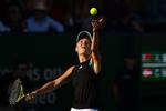 Caroline Wozniacki startede med at serve godt, men det var senere i kampen mod Aryna Sabalenka den, der begyndte at koste dyrt.
   Foto: Glyn Kirk/Ritzau Scanpix