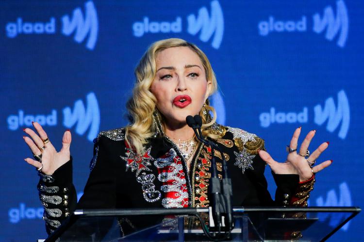 »Får du det dårligt? Godt, for så får det dig måske til at gøre noget ved det«. Sådan siger Madonna om hendes nye musikvideo, der deler vandene. Foto: Eduardo Munoz/Ritzau Scanpix