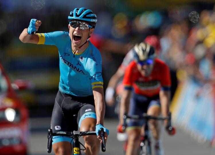 Magnus Cort jubler over sejren på 15. etape fra Millau til Carcassonne i sidste års Tour de France. Fra på næste lørdag er han atter blandt de danske deltagere i verdens mest prestigefyldte etapeløb. Foto: Stephane Mahe/Ritzau Scanpix