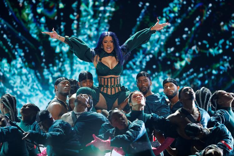 Cardi B på scenen i Los Angeles tidligere i år.  Foto: Mike Blake/Ritzau Scanpix