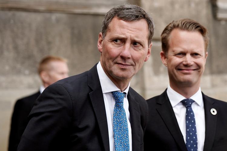 Nick Hækkerup kan eller vil endnu ikke oplyse, hvornår hans egen departementschef, Barbara Bertelsen, og ministerium første gang fik besked om den alvorlige systemfejl i Rigspolitiet, der har rejst tvivl om tusindvis af straffesager.  Foto: Linda Kastrup/Ritzau Scanpix