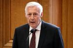 Henrik Dam Kristensen er meget opmærksom på det banale faktum, at han er socialdemokratisk folketingsformand, mens der sidder en ren socialdemokratisk regering. En konstellation, vi ikke har set herhjemme, siden socialdemokraten K.B. Andersen i 1978 blev formand for Folketinget, da Anker Jørgensen var statsminister.


   Foto: Jens Dresling/POLFOTO