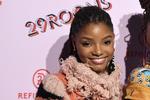 Halle Bailey er i dag blevet en kendt r&b-sanger og skuespiller, efter at hun sammen med sin søster blev opdaget på YouTube. Foto: Jordan Strauss/Ritzau Scanpix
