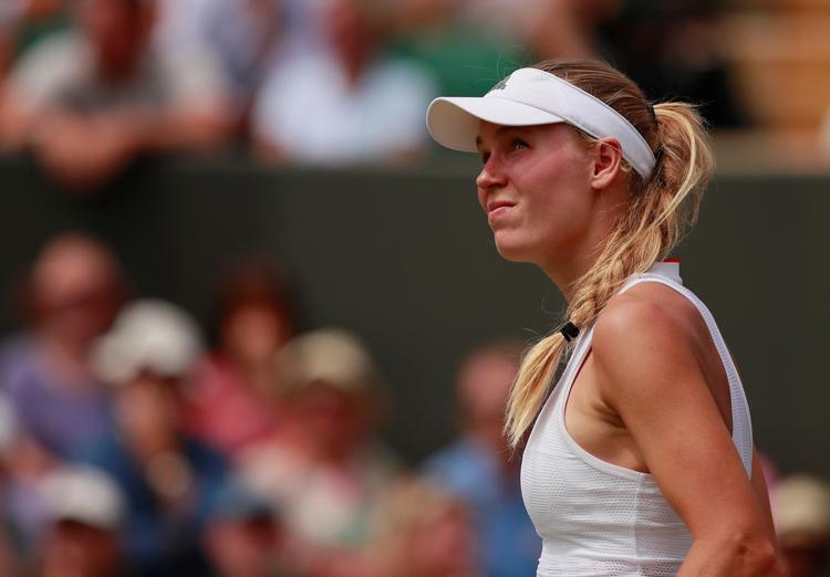 Caroline Wozniacki startede godt, men blev sidenhen udspillet af kinesiske Zhang.
   Foto: Andrew Couldridge/Ritzau Scanpix