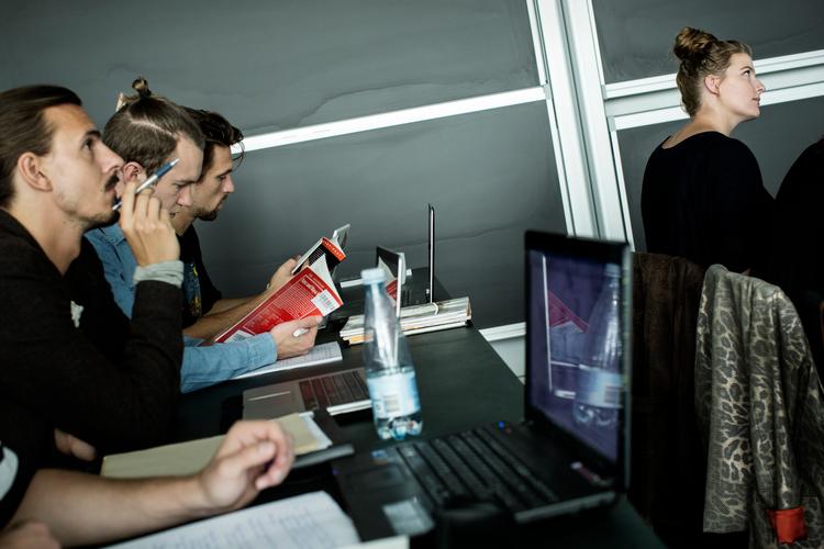 Studerende, som læser Indianske Sprog og Kulturer på KU. Uddannelsen er nummer 2 på listen over mindst søgte uddannelser (arkivfoto.) Foto: Mads Nissen/POLFOTO