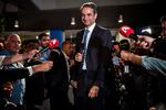 
     Kyriakos Mitsotakis efter valgsejren søndag aften. Han vil øjeblikkeligt gøre op med bureaukratiet og sænke skatterne.  Foto: LOUISA GOULIAMAKI / AFP)
   Foto: Louisa Gouliamaki/Ritzau Scanpix