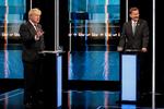 Jeremy Hunt og Boris Johnson mødte hinanden i en tv-duel på ITV tirsdag aften. Det er kandidaternes første, da Johnson indtil videre har nægtet at stille op. 
 Foto: Handout/Ritzau Scanpix