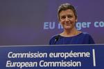 Ifølge Morten Løkkegaard (V), er Margrethe Vestager »sikret i den nye stærke trio i Kommissionen«.
sammen med den nominerede formand for EU-kommissionen, Ursula Von der Leyen og Frans Timmermans. Foto: Aris Oikonomou/Ritzau Scanpix