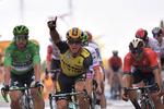 Hollænderen Dylan Groenewegen vinder 7. etape i et tæt spurtopgør.   Foto: Marco Bertorello/Ritzau Scanpix