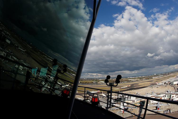 En del af den nordlige landingsbane i Heathrow. Foto: Stefan Wermuth/Ritzau Scanpix