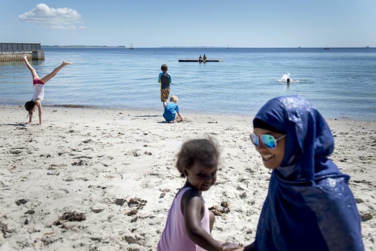 Ugen bliver pæn og med temperaturer, der kan snige sig op på 25 grader.  Foto: Tanja Carstens Lund/POLFOTO