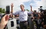 Dokumenter viser, at den håbefulde demokratiske præsidentkandidat, Beto O'Rourke, har slaveejere blandt sine forfædre. Nu vil han finde efterkommerne til de to unge kvinder, hans familie holdt som slaver. Foto: Stringer/Ritzau Scanpix