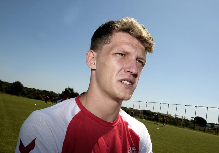 Jens Stage fik debut for sin nye klub, FCK, søndag. Om motivet til hærværk og brandstiftelse hænger sammen med hans klubskifte er endnu uklart. Ingen kom til skade.  Foto: Lars Poulsen/POLFOTO