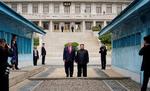 Sådan så det ud, da Donald Trump og Kim Jong-un mødtes tidligere på året i grænsen mellem Nordkorea og Sydkorea.  Foto: Kevin Lamarque/Ritzau Scanpix
