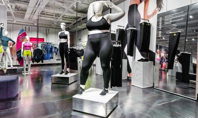 Billedet af Nikes plus size-kollektion i The Telegraph vakte debat på de sociale medier. Foto: Nike