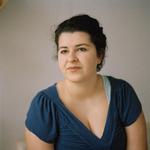 Jaleh Tavakoli har besluttet sig for at trække sig som debattør. Hun er bange for, at Socialtilsynet vil tage hendes plejebarn fra hendes, hvis hun fortsætter, skriver hun i et blogindlæg på Jyllands-Postens hjemmeside. Foto: Andreas Haubjerg/POLFOTO