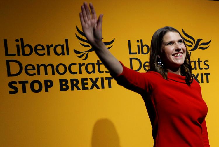 Jo Swinson siger ifølge tv-stationen BBC, at Storbritanniens fremtid ligger i EU, og at hun vil gøre 'hvad end der skal til for at stoppe brexit'. Foto: Peter Nicholls/Ritzau Scanpix
