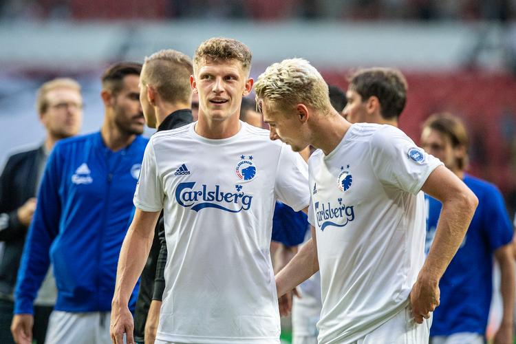 Jens Stage (tv.) og Victor Nelsson har fået meget spilletid som FCK-debutanter i sæsonens første kampe.
 Foto: Anders Kjærbye/Ritzau Scanpix