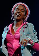 Lauryn Hill, der spiller i Tivoli 9. august, fik et stort sommerhit i 1999 med 'Doo Wop (That Thing)'. Arkivfoto: Paul Warner/AP
   Foto: Paul Warner/Ritzau Scanpix
