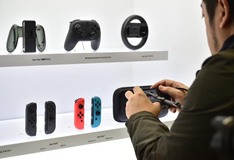 2,1 millioner Nintendo Switch er der solgt i det første kvartal i år.  Foto: Kazuhiro Nogi/Ritzau Scanpix