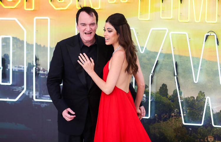Filmens instruktør Quentin Tarantino med sin kone Daniella Pick til London-premieren på 'Once Upon a Time In Hollywood' 30. juli.
   Foto: Simon Dawson/Ritzau Scanpix