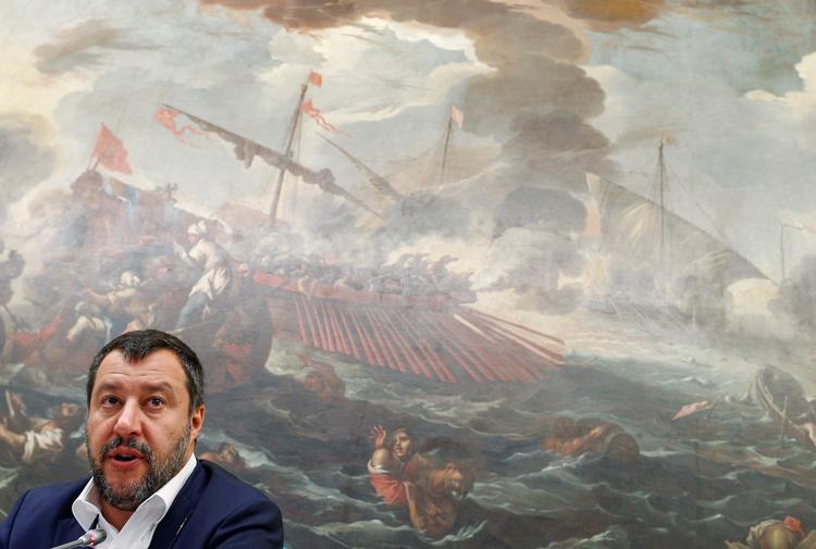 Italiens indenrigsminister og og leder af partiet Lega står til mere end fordoble partiets stemmeantal, hvis der bliver udskrevet valg.  Foto: Yara Nardi/Ritzau Scanpix