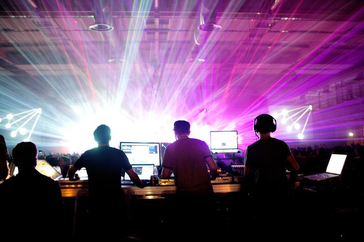 I denne uge sætter Strøm Festival gang i København med masser af elektronisk musik over hele byen. Her er det den britiske kunstner Aphex Twin på festivalen i 2011. Foto: Mie Brinkmann/POLFOTO